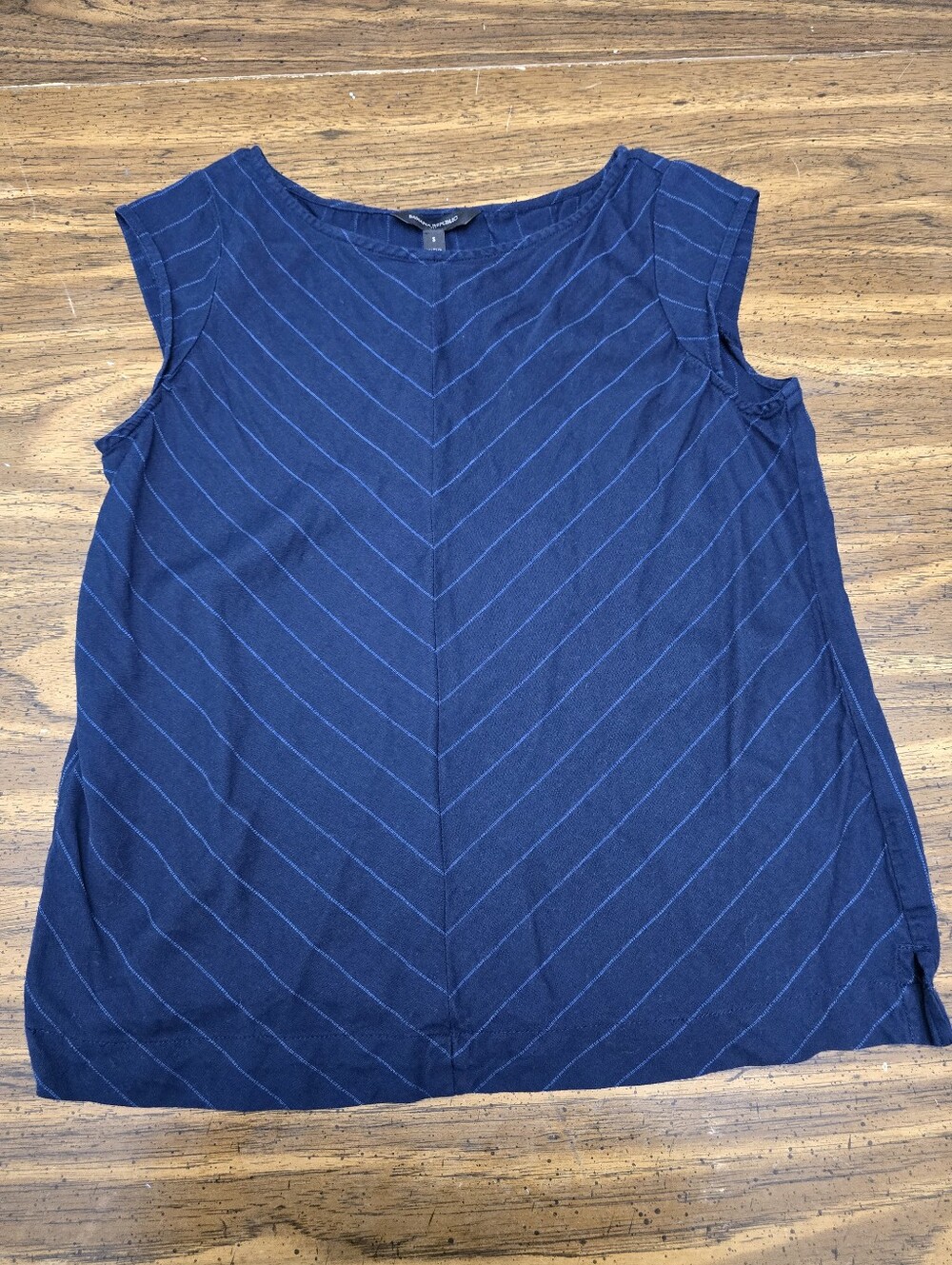 Banana Republic Navy Chevron Stripe Tank Top